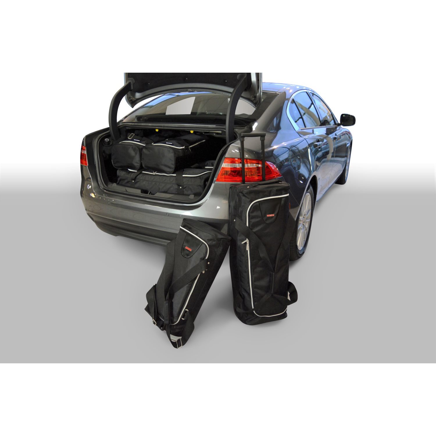 Car-Bags Jaguar XE 2015-heden 4-deurs sedan