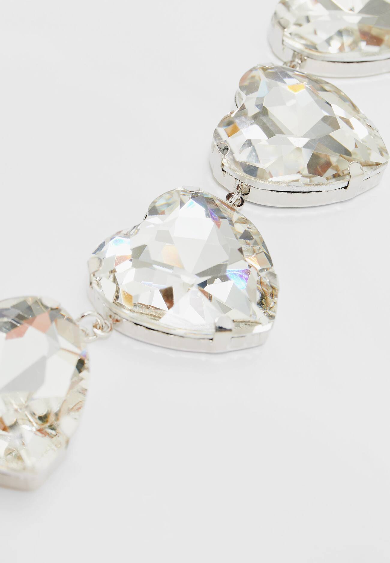 Colar de coração com strass