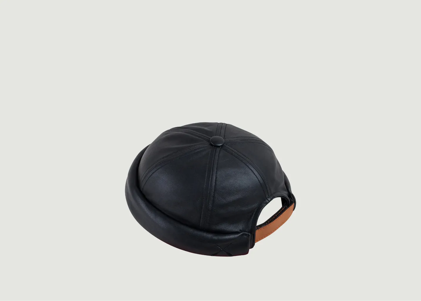 Bonnet Docker En Cuir Haut De Gamme Béton Ciré