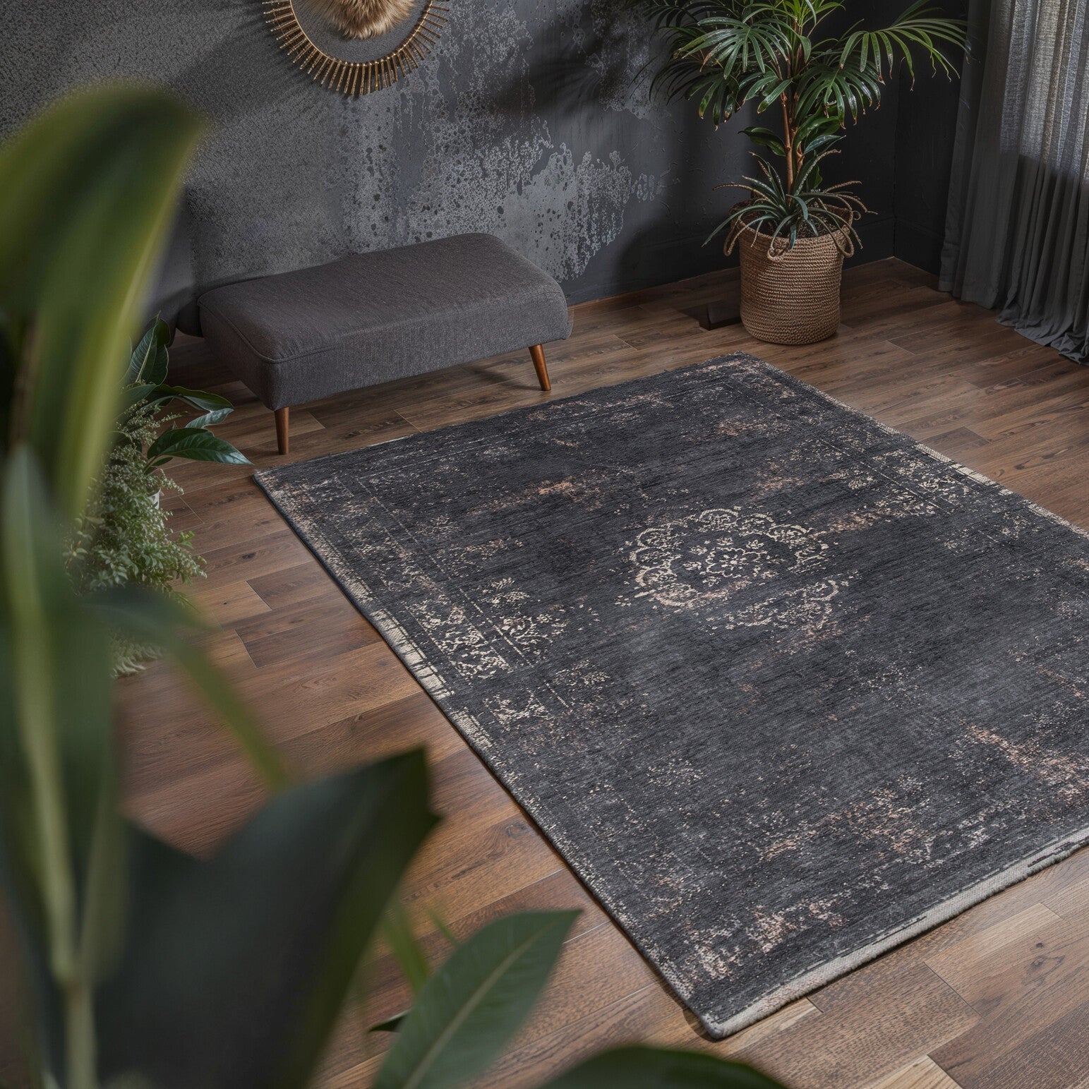 Louis de Poortere Medallion Fading World Vloerkleed 280 x 390 cm - Mineral Black