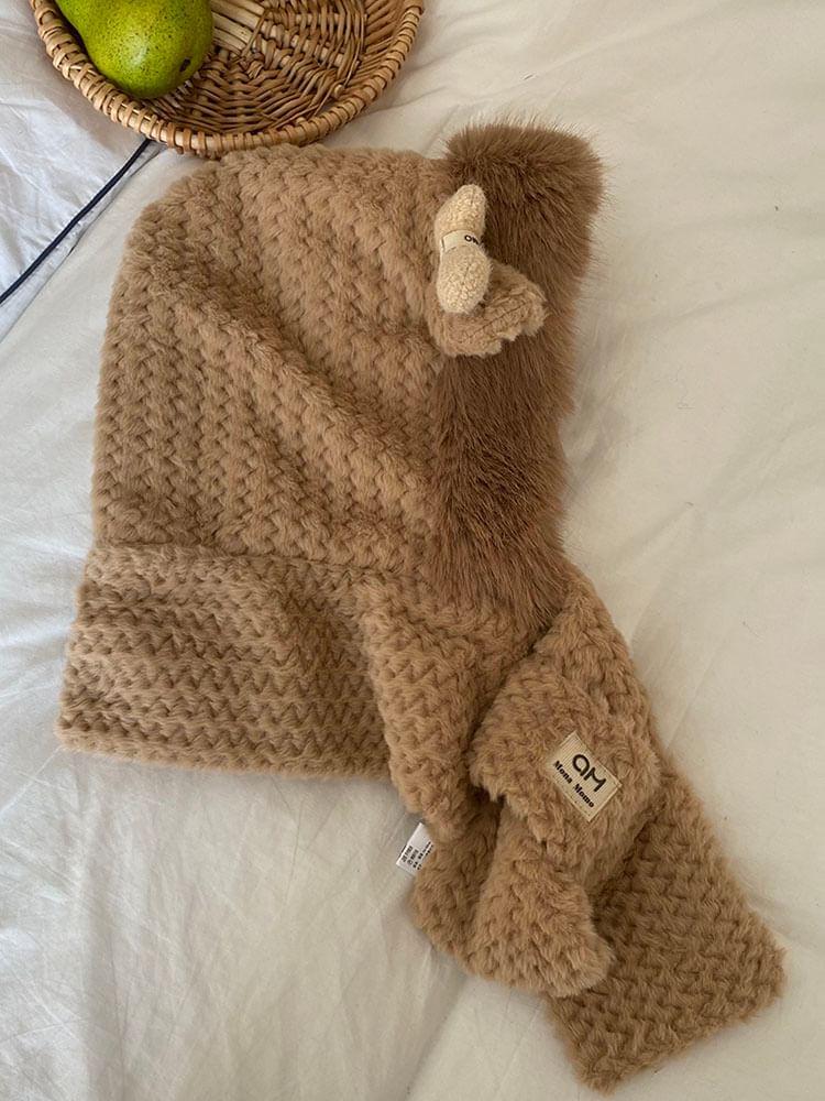 Zaalouk - Hertenhoorn Fluffy Hooded Scarf