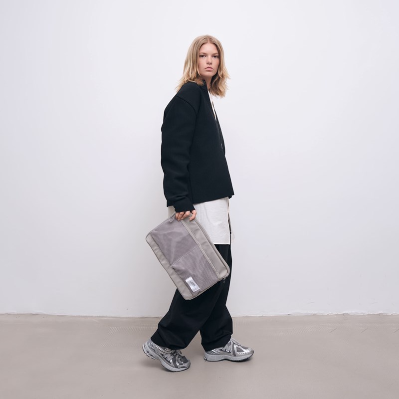 AY Studios<br>Computertaske