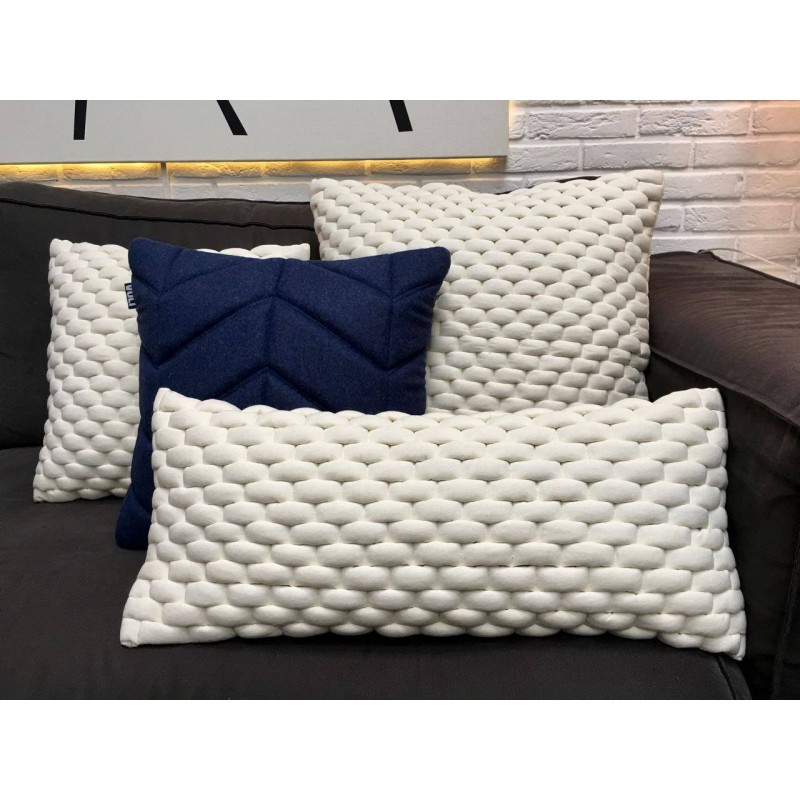 CUSHION 3D WEAVE 60X60CM Cushion 3D weave Raven black