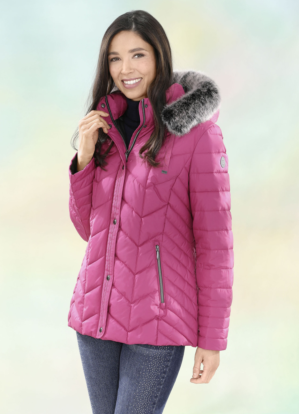 Jacke mit abnehmbarer Kapuze
