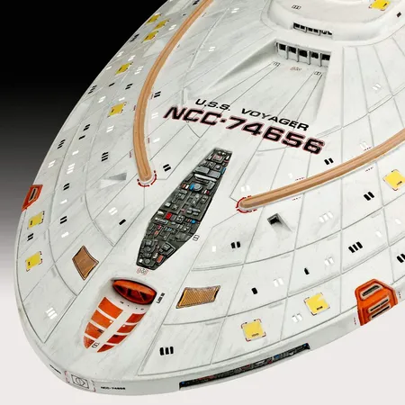 Revell U.S.S. Voyager