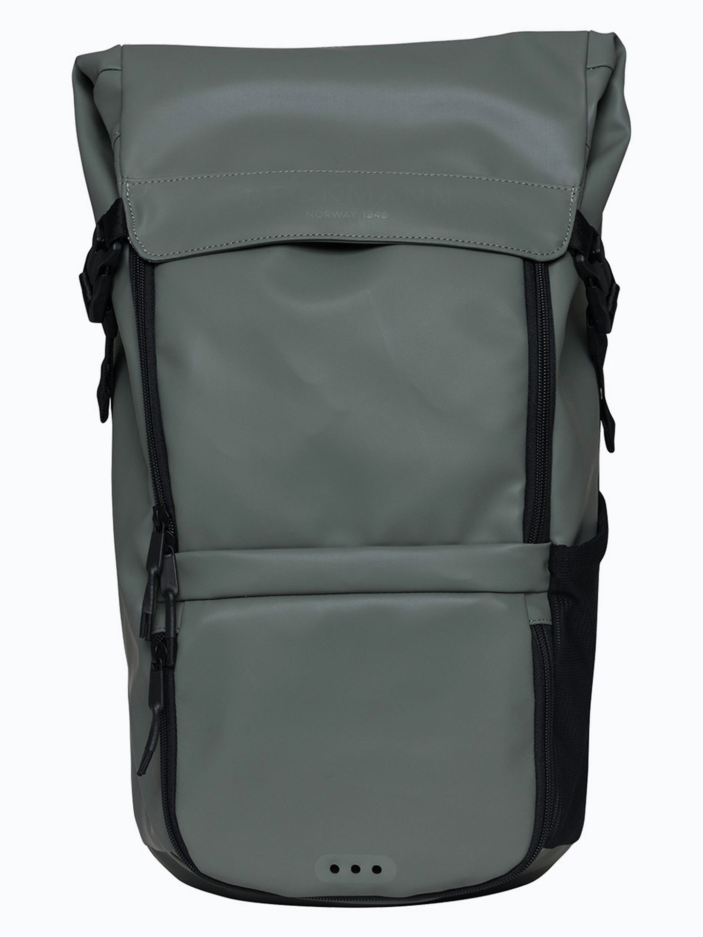 Street light 22L