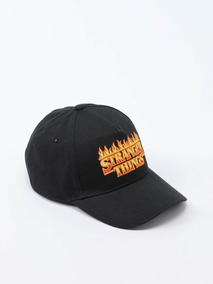 Boné Stranger Things da Netflix - Preto