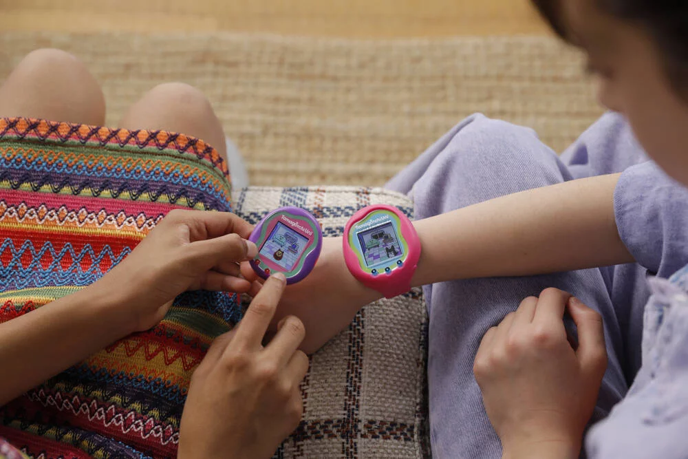TAMAGOTCHI UNI - VIOLET