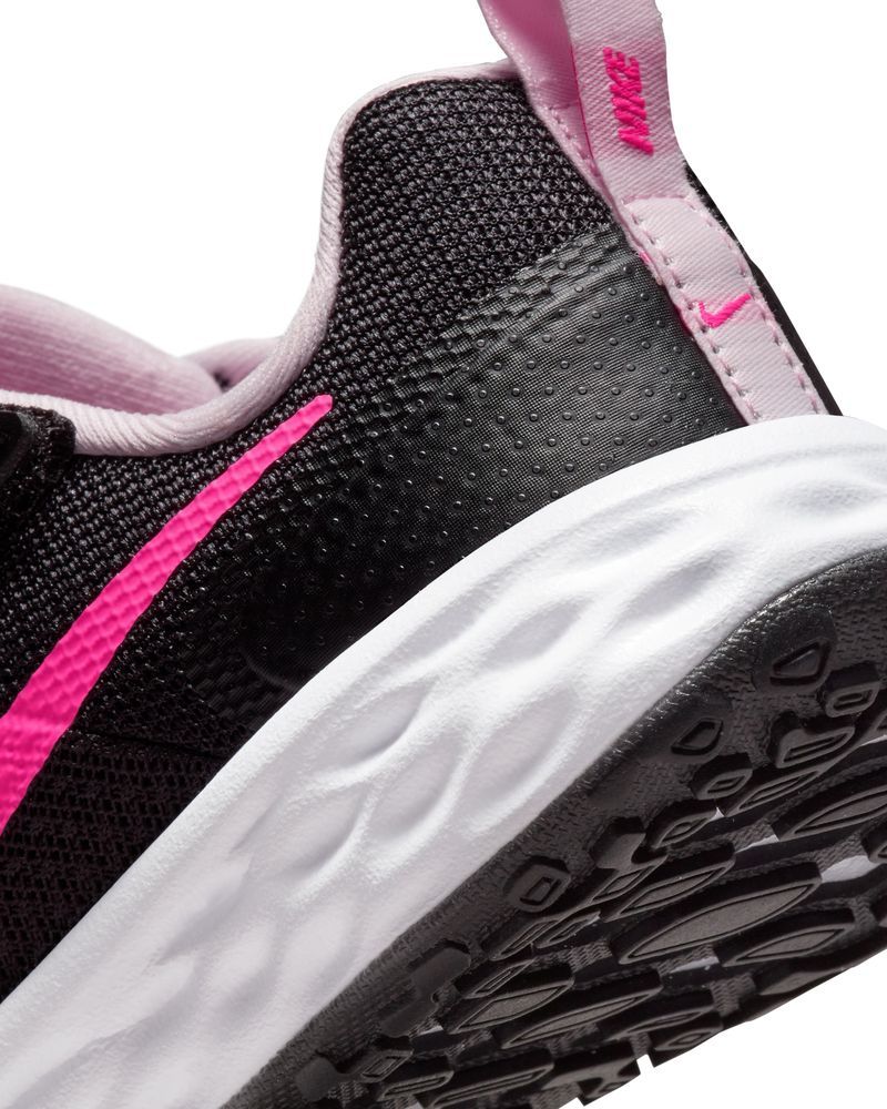Chaussures Nike Revolution 6 Noir & Rose pour enfant