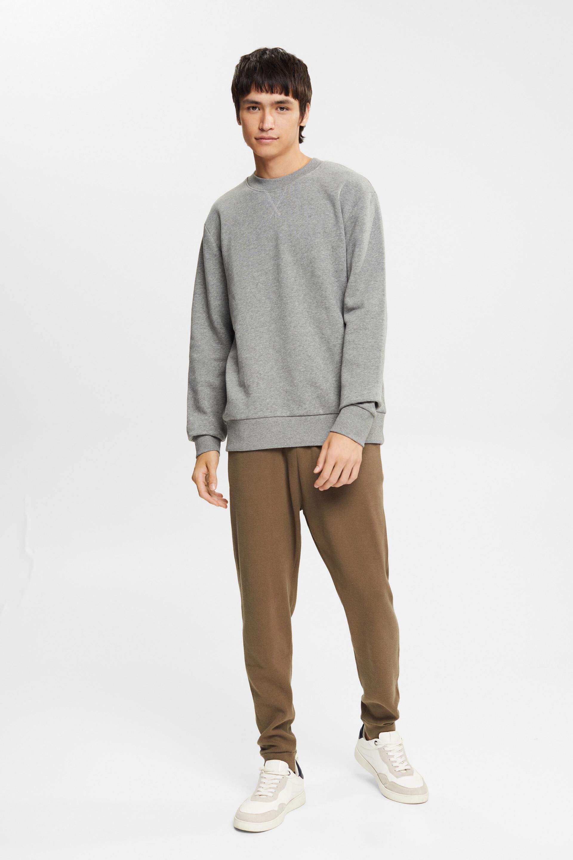 En matière recyclée : le sweat-shirt chiné