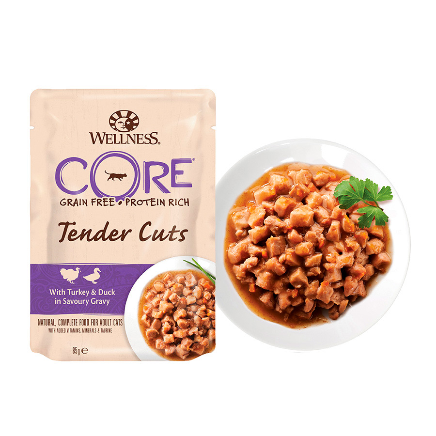 Sachê de 85g de Wellness Core Tender Cuts de frango e pato ao molho para gatos