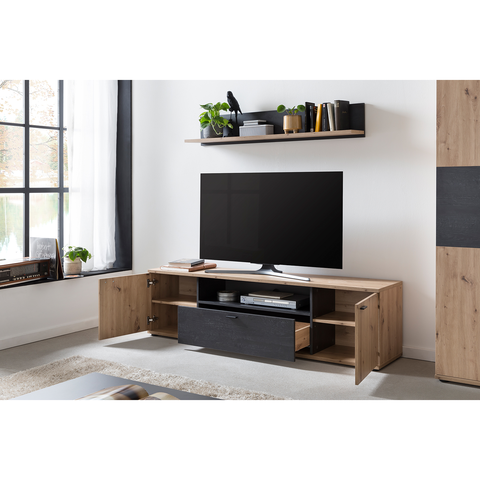 TV-Lowboard - Artisan Eiche-Burned Wood - 180 cm breit