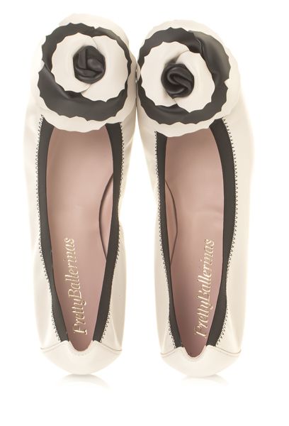 Pretty Ballerinas Shirley