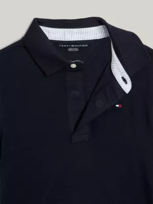 Polo com bordado de bandeira adaptável
