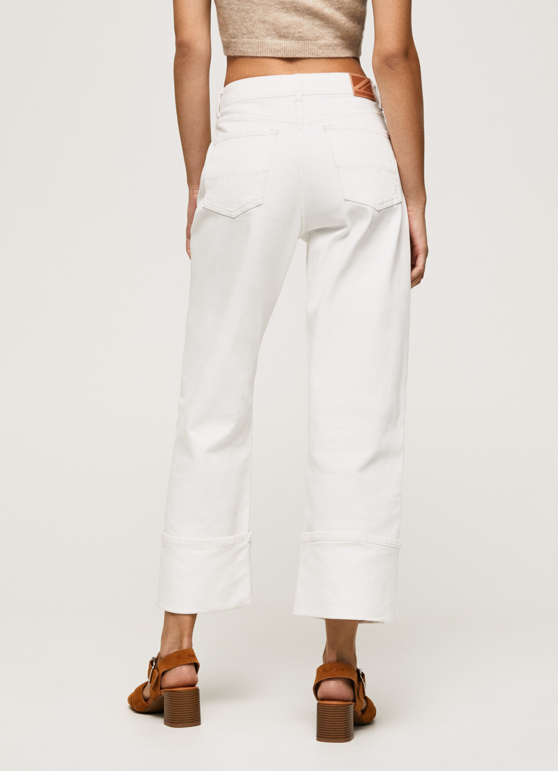 JEAN HAZEL FIT REGULAR TIRO ALTO - jeans