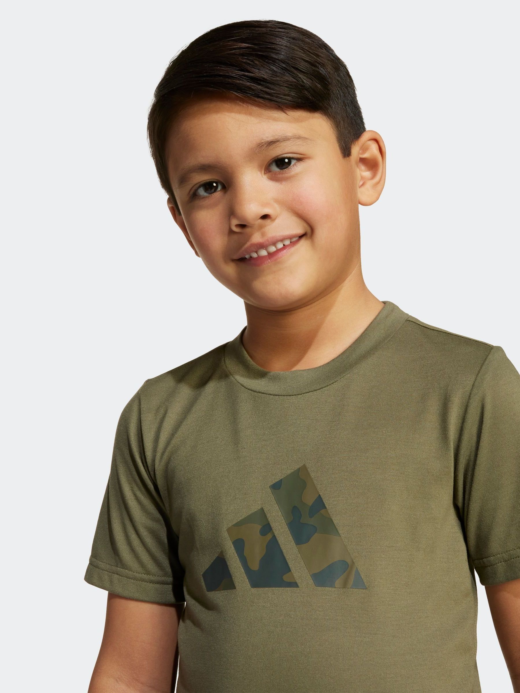 Lichtgroen - adidas Train Essentials Camo Logo Infant Kids T-Shirt and Shorts Set