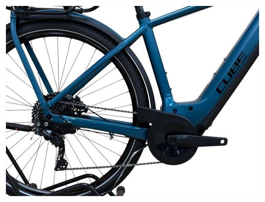 Produit reconditionné . Cube Kathmandu Hybrid One 625 Shimano Deore 2023 . Vélo électrique . Cube . très bon état
