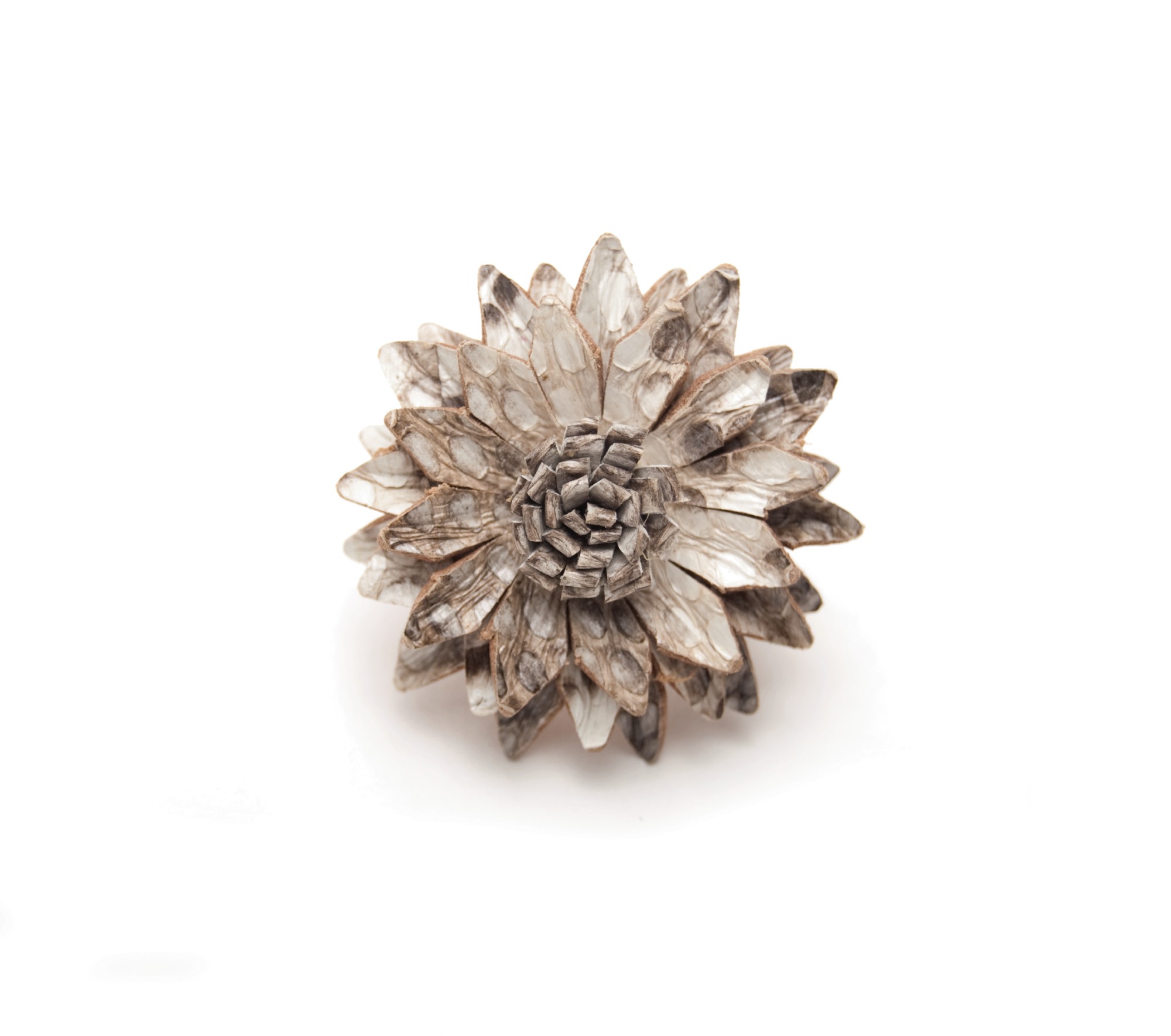 Ring Blume Leder, graubraun, T 4 cm, B 4 cm, H 2 cm günstig bestellen