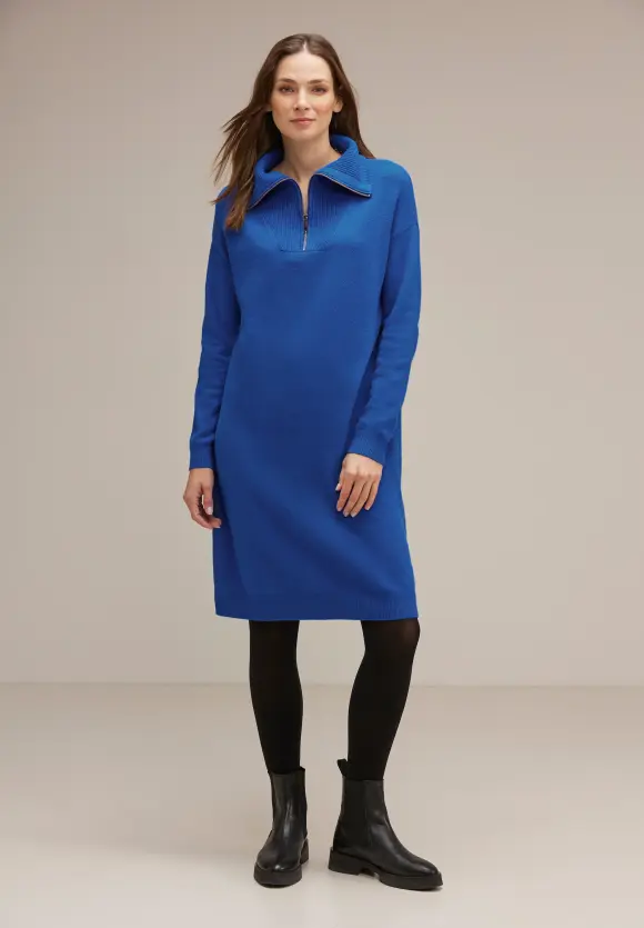 Troyer Strickkleid - fresh intense gentle blue