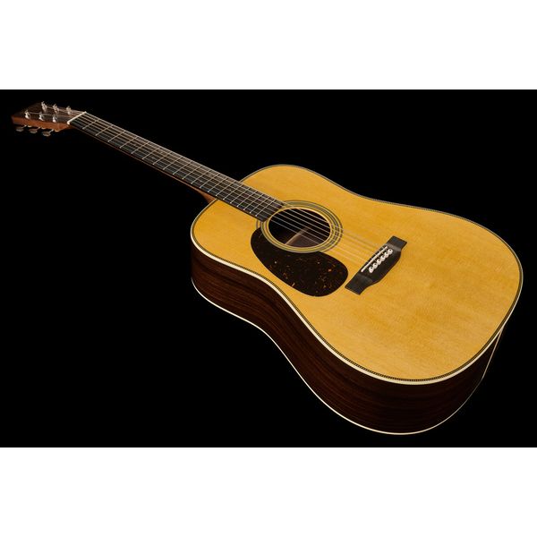 Martin Guitar HD-28 Lefthand