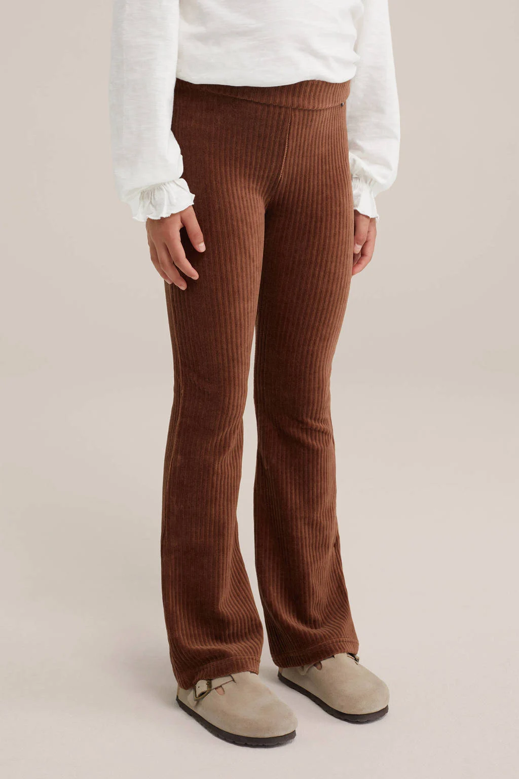 WE Fashion velours flared broek
