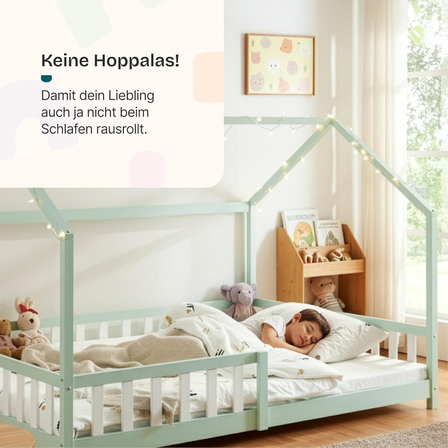 [en.casa] Kinderbett Hesel Hausbett Mintgrün 120 x 200 cm mit Rausfallschutz und Lattenrost Montessori Bodenbett Jugendbett Holzbett