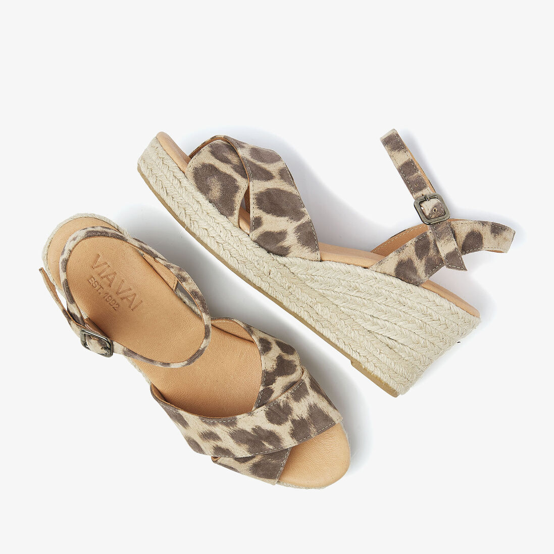 bruine via vai sandalen met hak luisa tiana