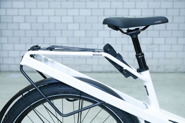 HOMAGE GT TOURING Crossover E-Bike  pearl white  54 CM