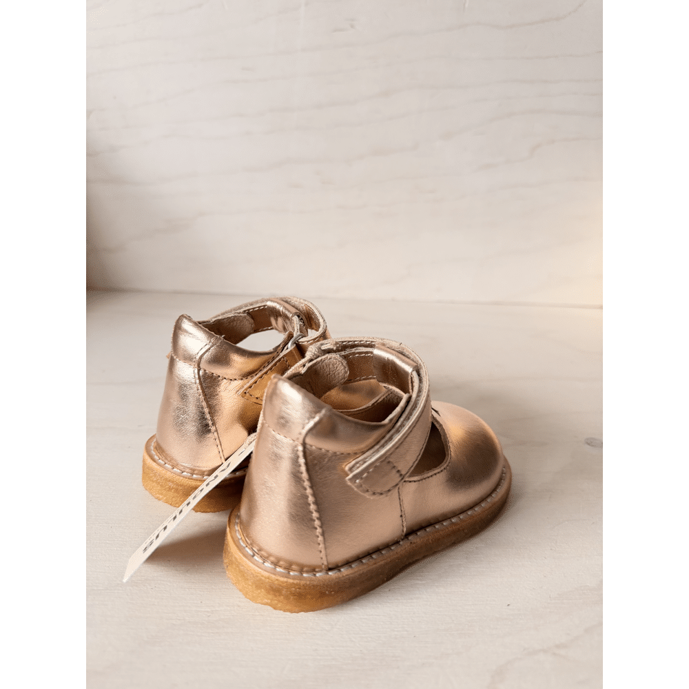 ANGULUS - Mary Jane met Velcro