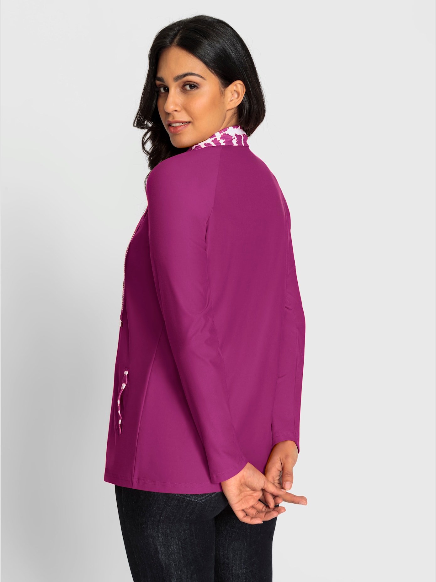 Veste légère superbe qualité douce et fluide