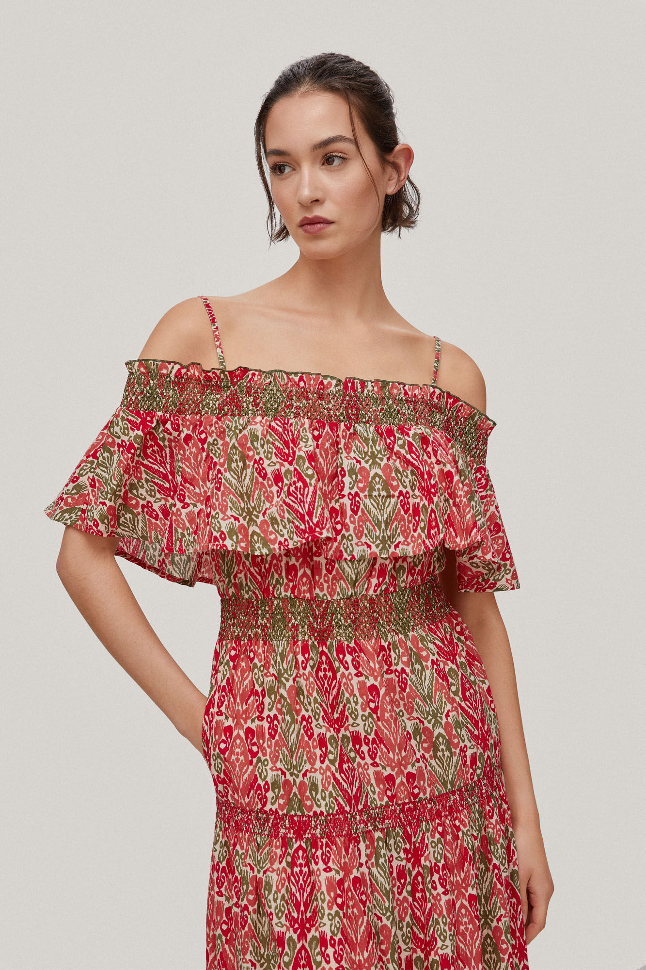 Vestido estampado com babados - Vários