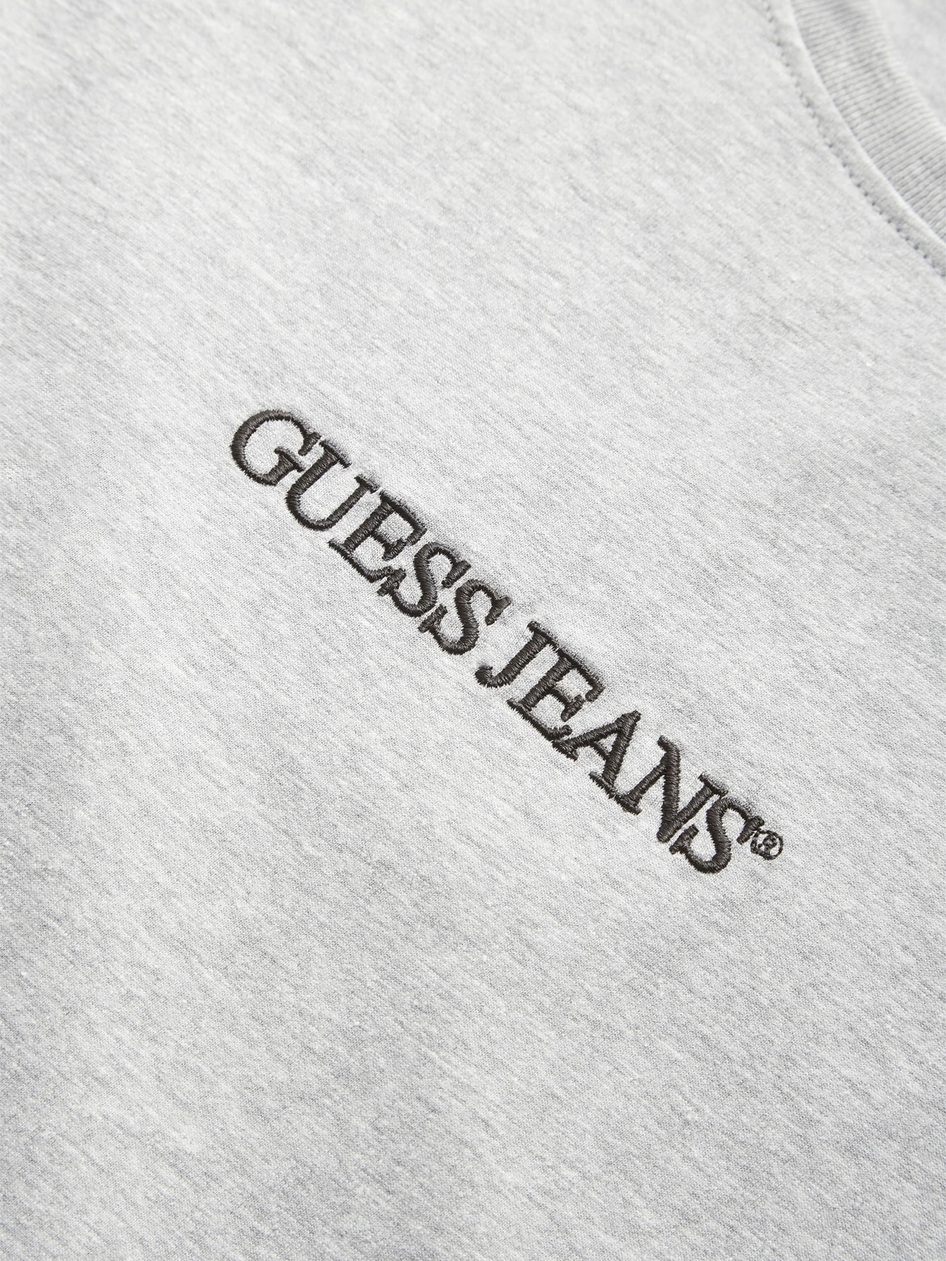 Camiseta Slim com Logo Bordado