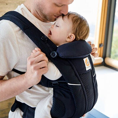 Ergobaby Omni Breeze Bæresele, Onyx Black