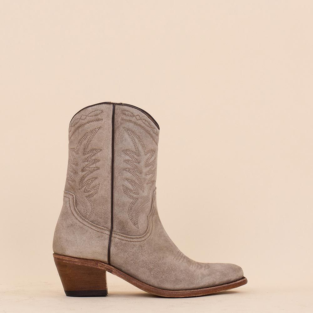 Perlita Peaches enkellaarzen licht taupe