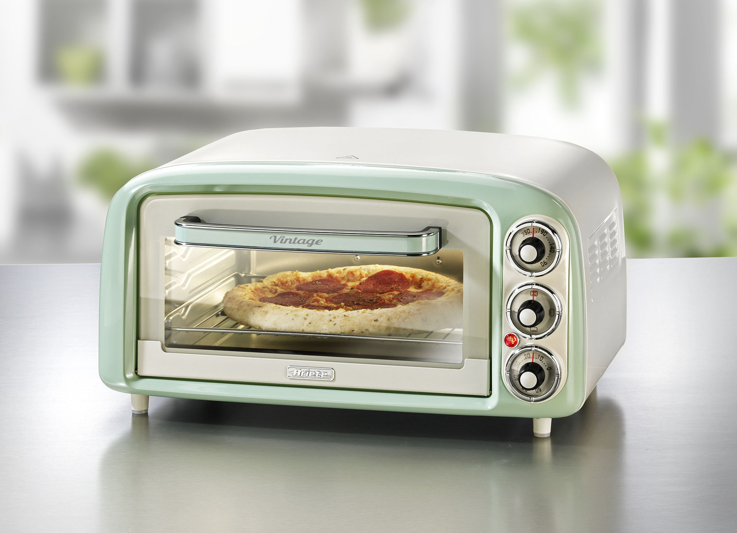 Ariete Backofen im Vintage-Design