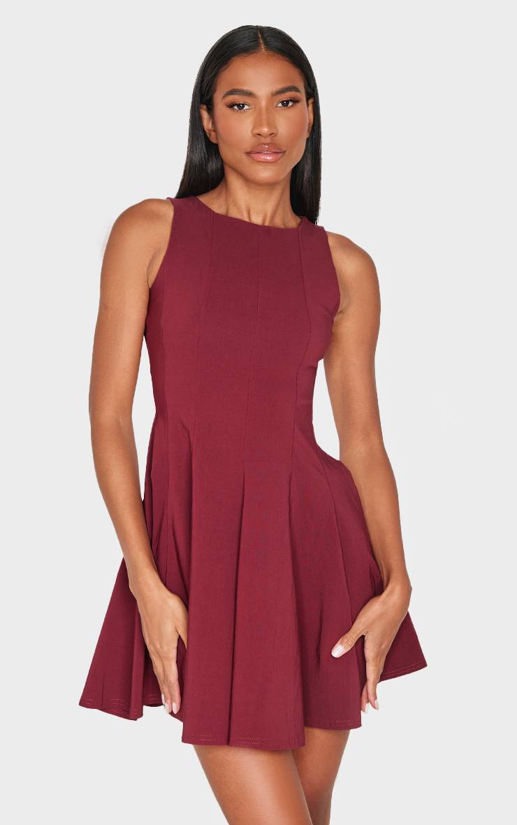 Rouge Vin Robe Droite Plissée En Tissu Extensible À Encolure Dos Nageur