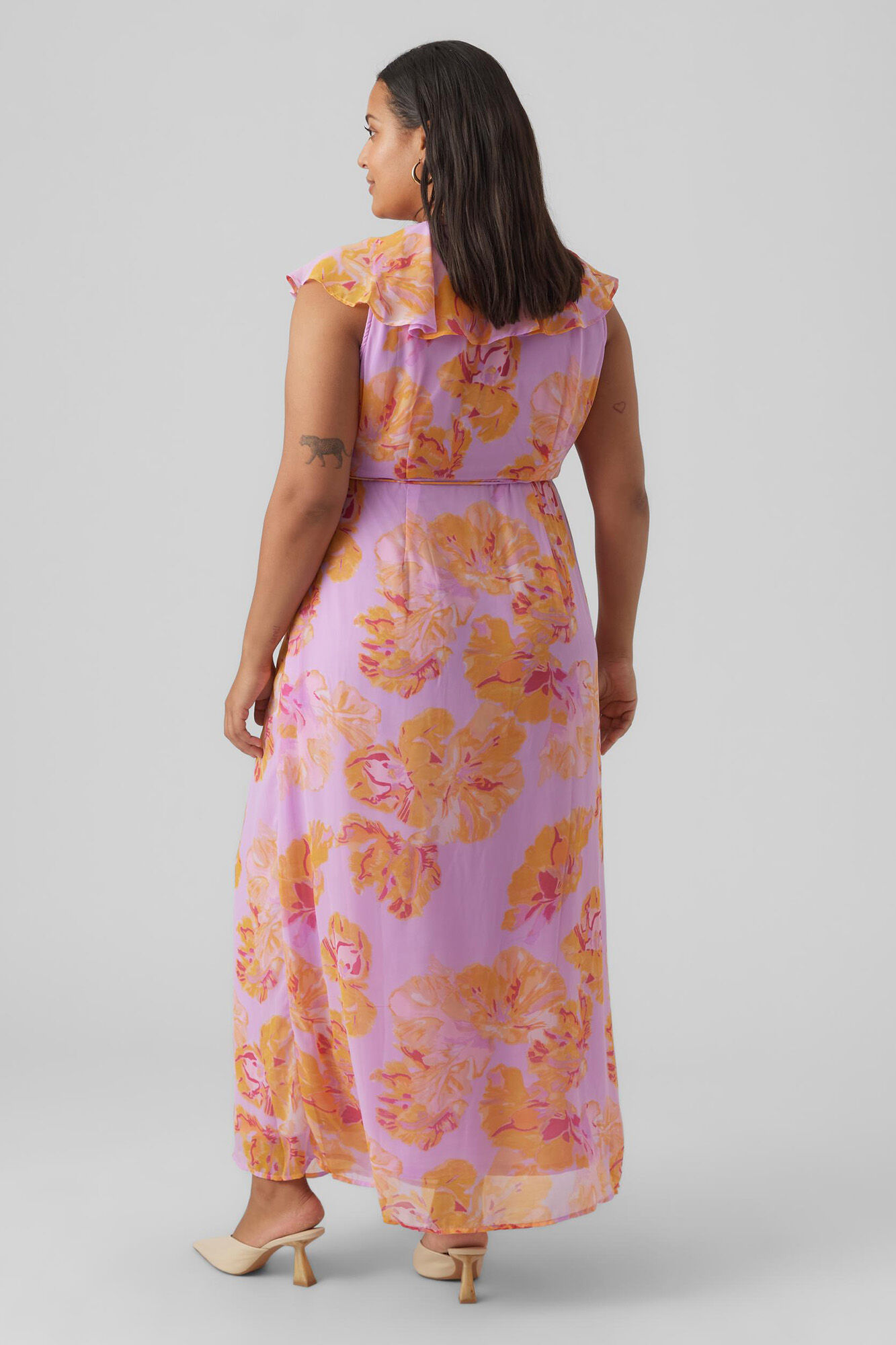 Vestido longo para ocasiões especiais com modelagem curva - Lilás