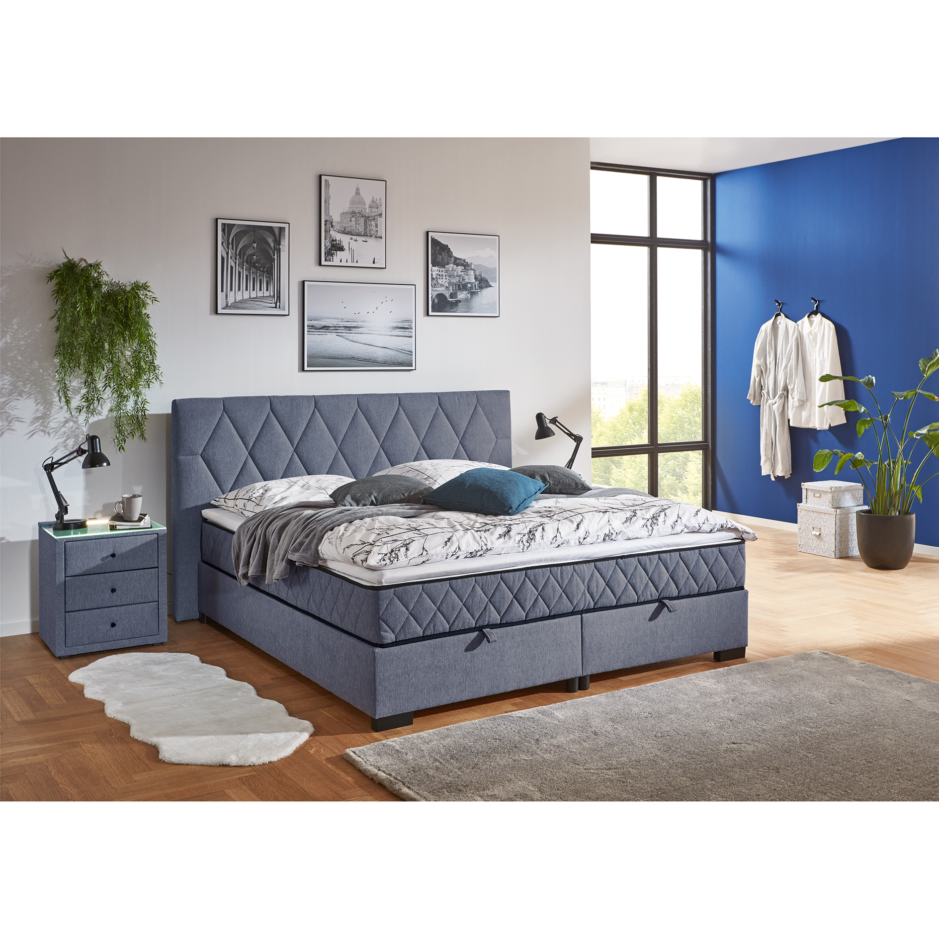 Polsterbett - blau - mit Bettkasten - H2 - 180x200 cm