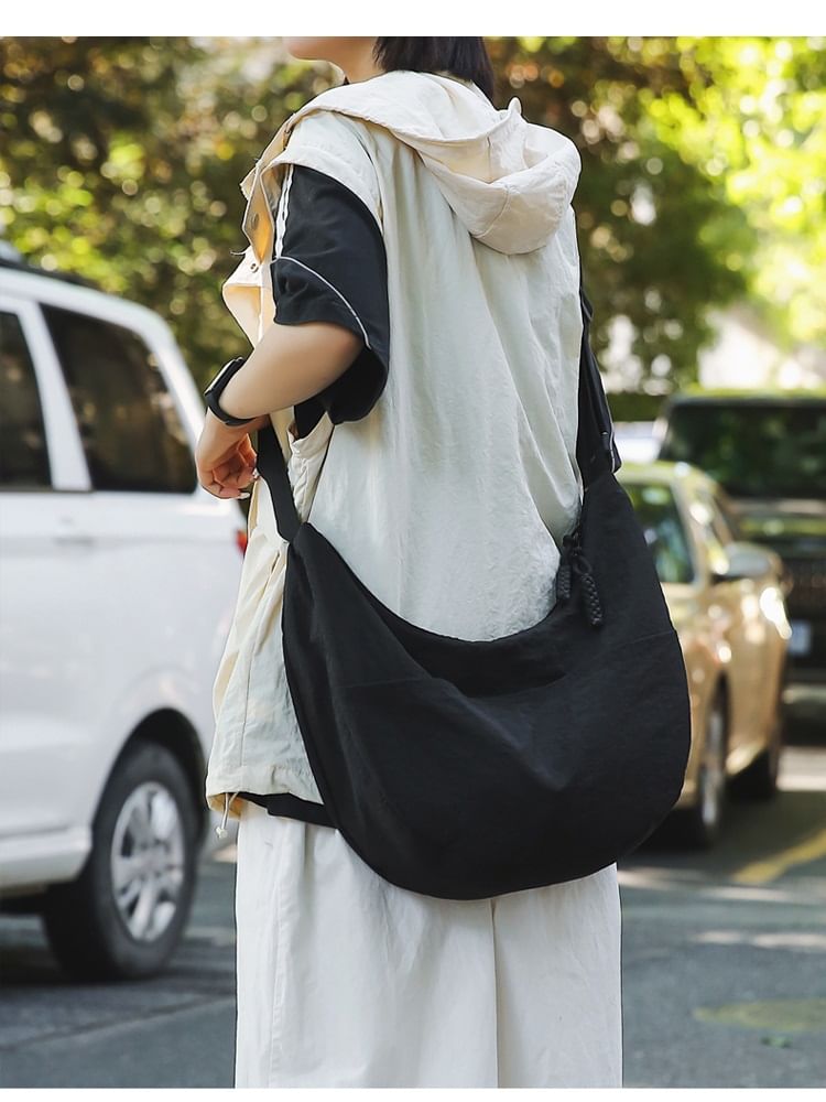 EAVALURE - Matching effen nylon crossbodytas voor koppels