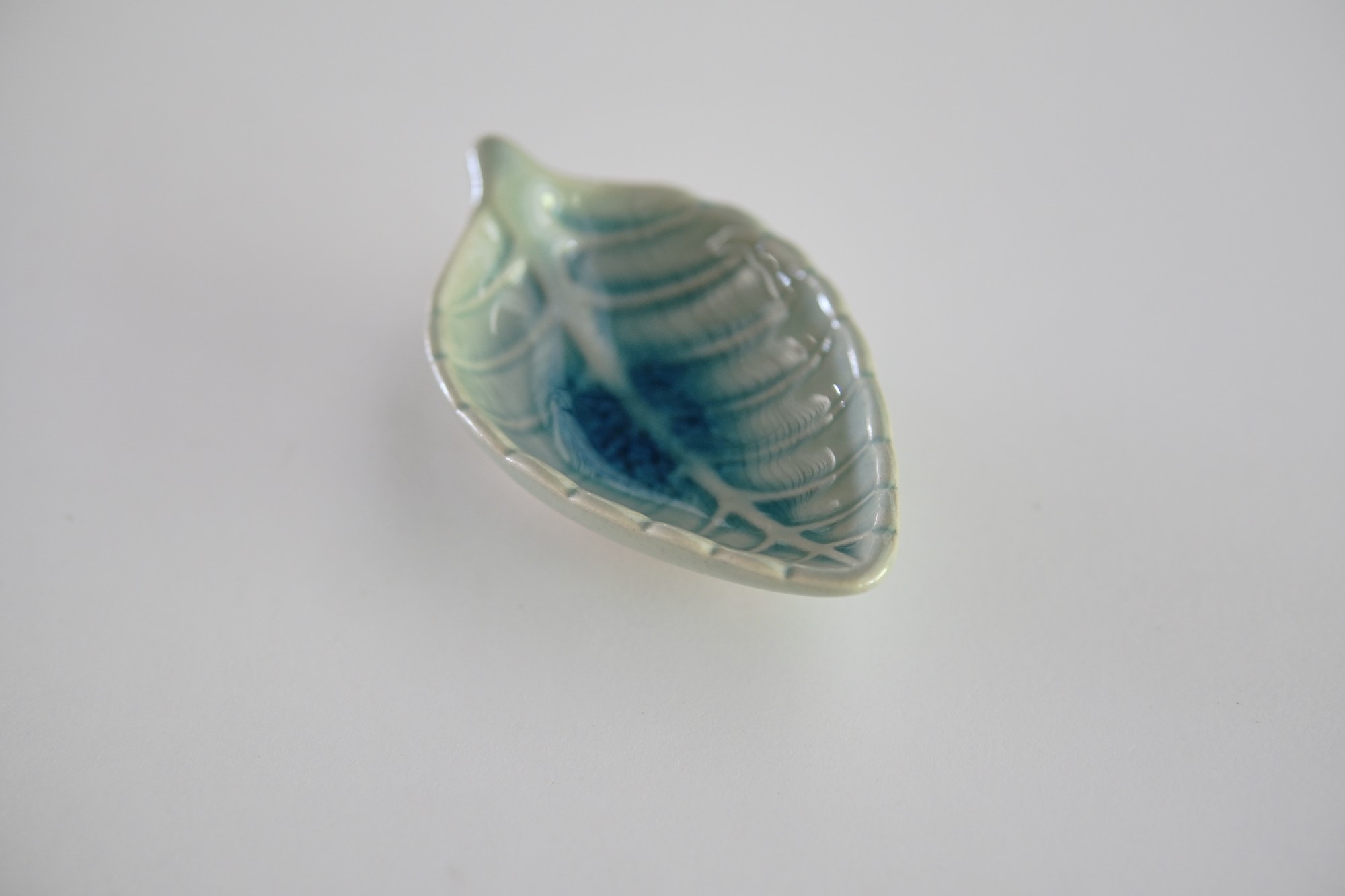 Ablage kleines Blatt, blau zu 2,80