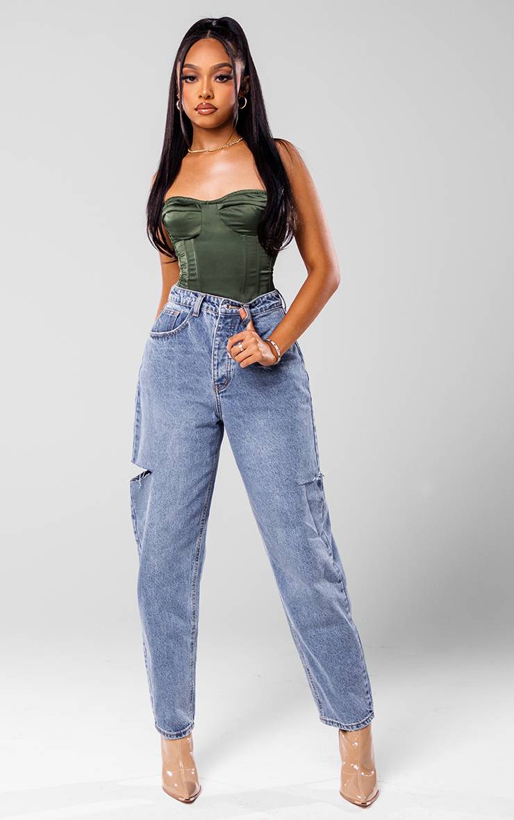 Mid Blue Wash Jean Boyfriend Ample Délavage Moyen Avec Fente À La Cuisse
