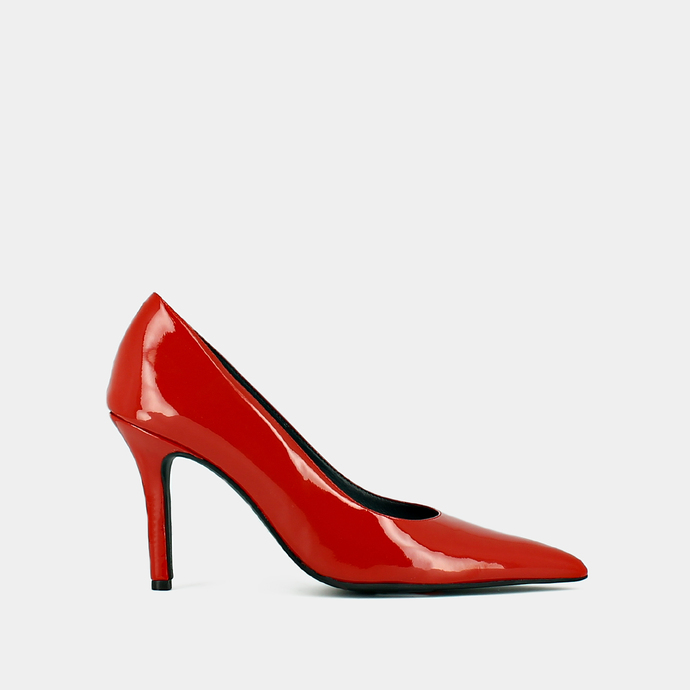 Escarpins à bouts pointus  en cuir vernis rouge