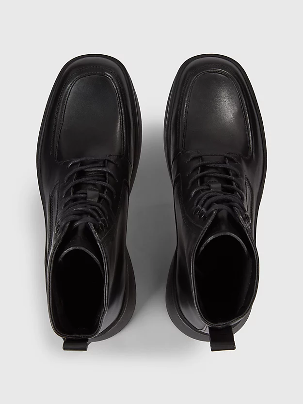 Botas de couro