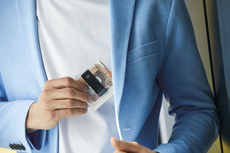 Go Travel The Clip Pouch RFID Black