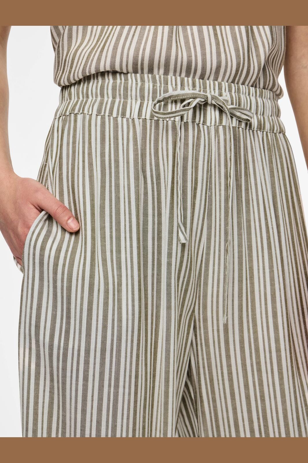 Pieces Pcalvina Pants 4472396 laurel oak cloud dancer