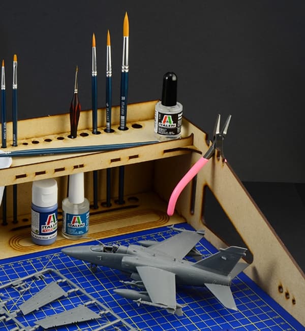 ITALERI Arbeidsstasjon