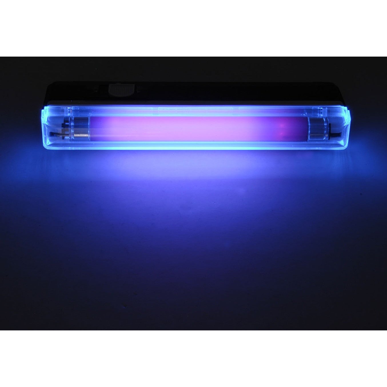 BeamZ BUV15TL 15 cm UV TL lamp