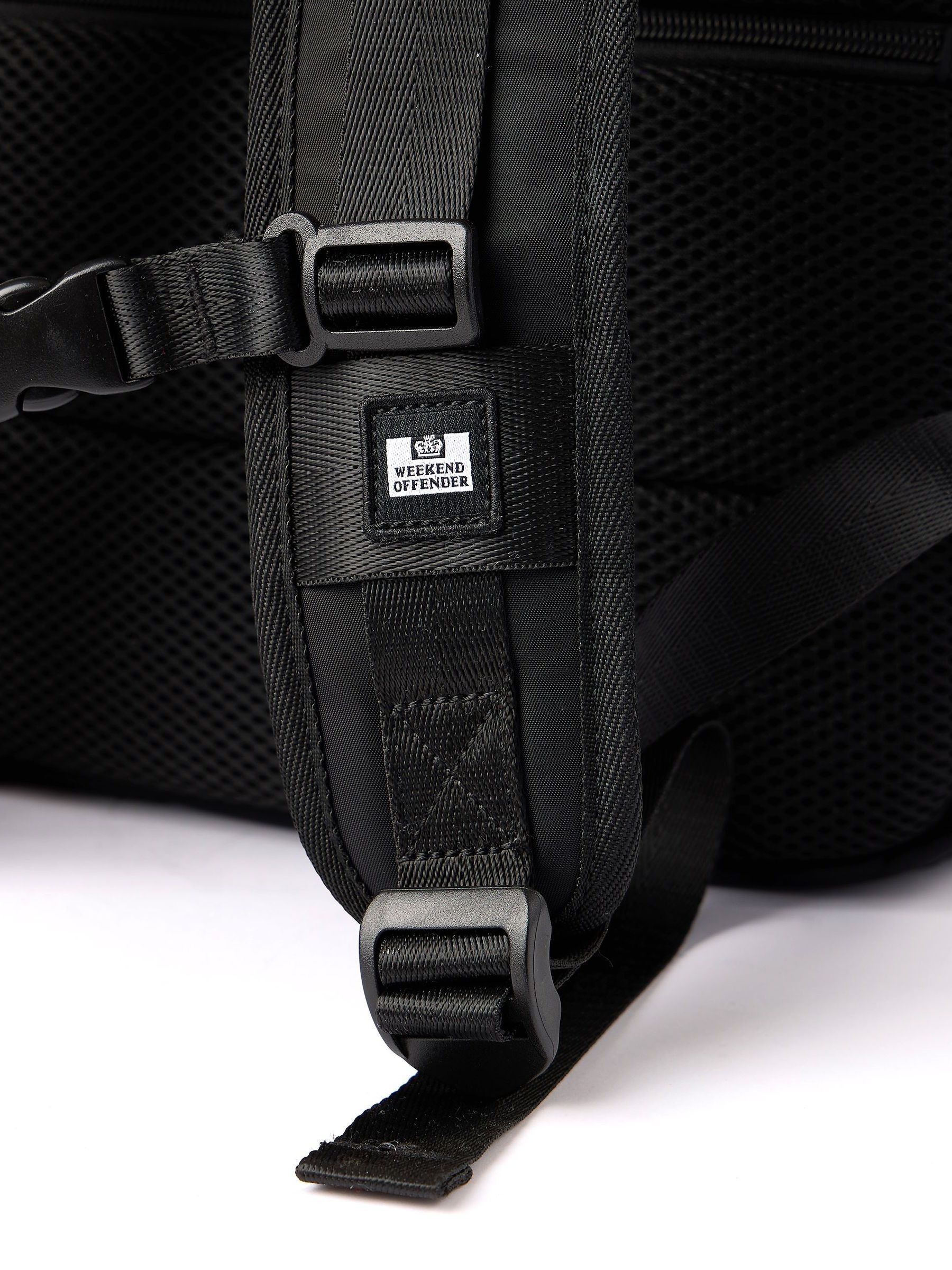 Weekend Offender Overnighter Multi-Pocket Cabin Black Rucksack Case