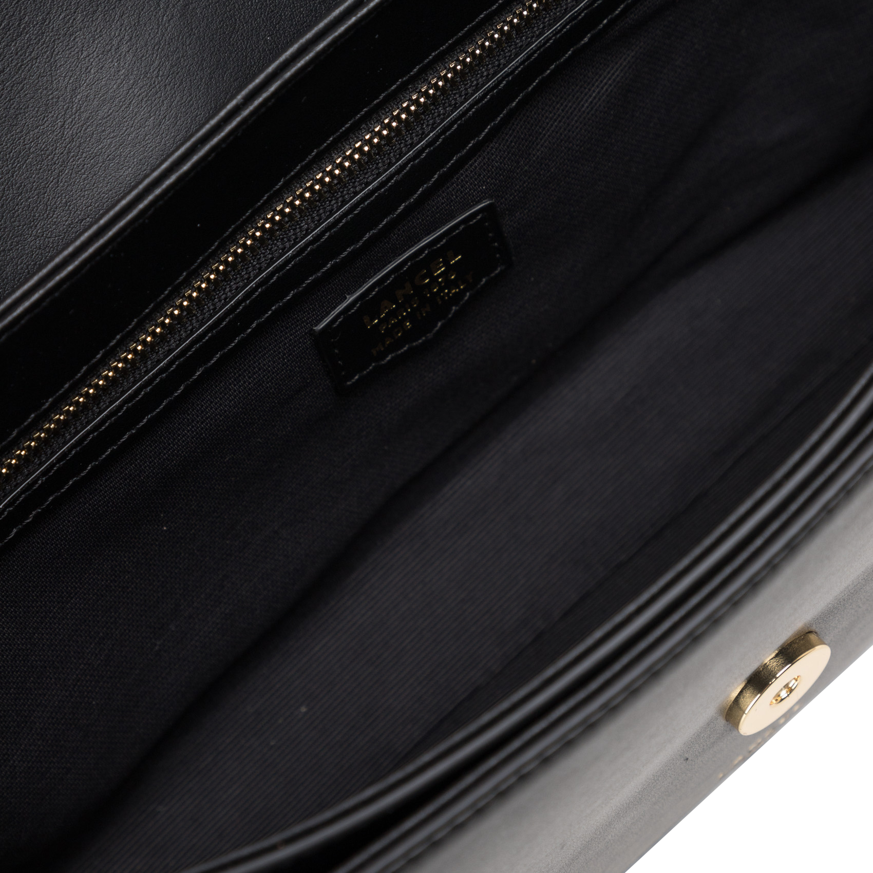 ANGELE M - Sac bandoulière à rabat en cuir| Noir