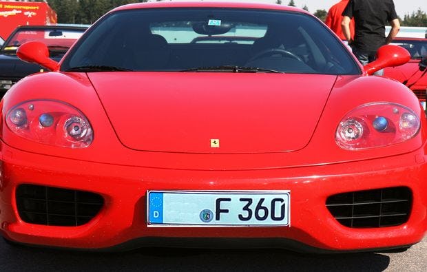 Ferrari fahren in Taucha bei Leipzig als Geschenk